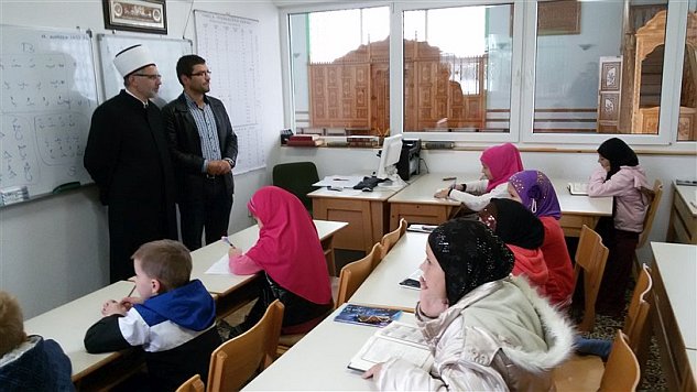Islamsku vjeronauku na području Muftiluka sarajevskog pohađa 94,33% učenika a 60% mektebsku nastavu