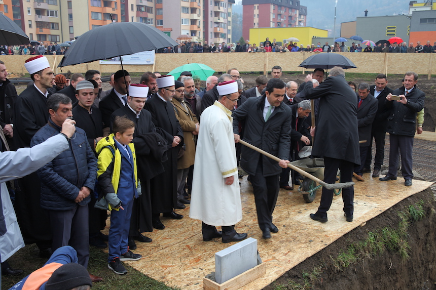 Svečano postavljen kamen-temeljac za gradsku džamiju u Olovu