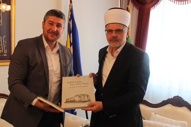 Muftiju sarajevskog posjetio direktor Historijskog arhiva Sarajevo mr.sc. Fuad Ohranović