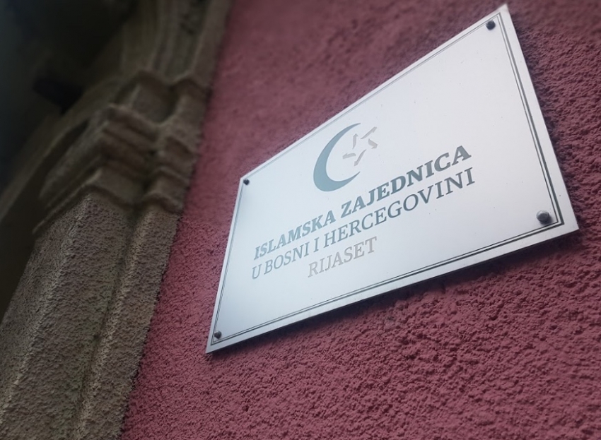 Islamska zajednica najoštrije osudila paljevinu unutrašnjosti crkve u Čekrekčijama kod Visokog
