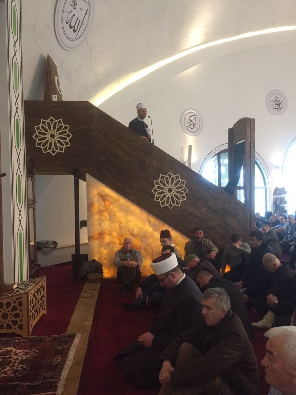 Dr. Abdulgafar Velić održao hutbu u Centralnoj džamiji na Ilidži