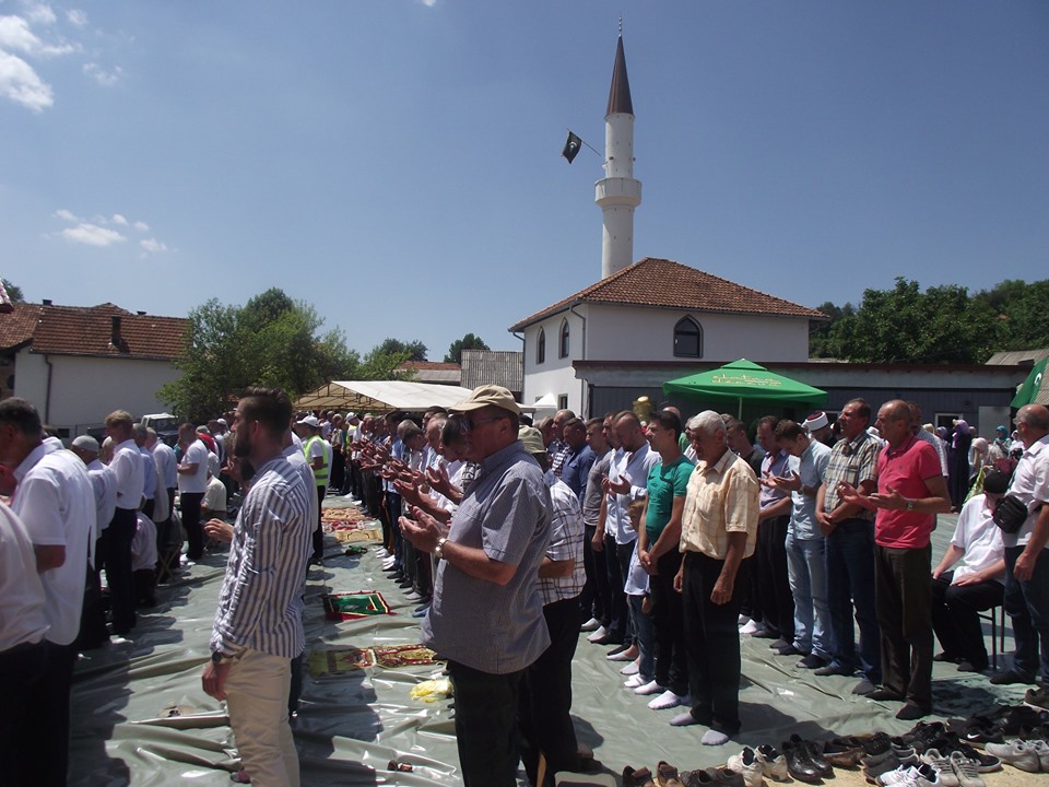 Olovo: Svečano otvorena džamija na Musićima