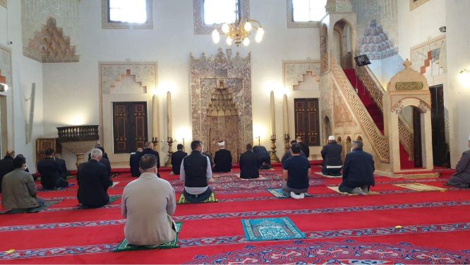 Upute džematlijama prilikom dolaska u džamiju