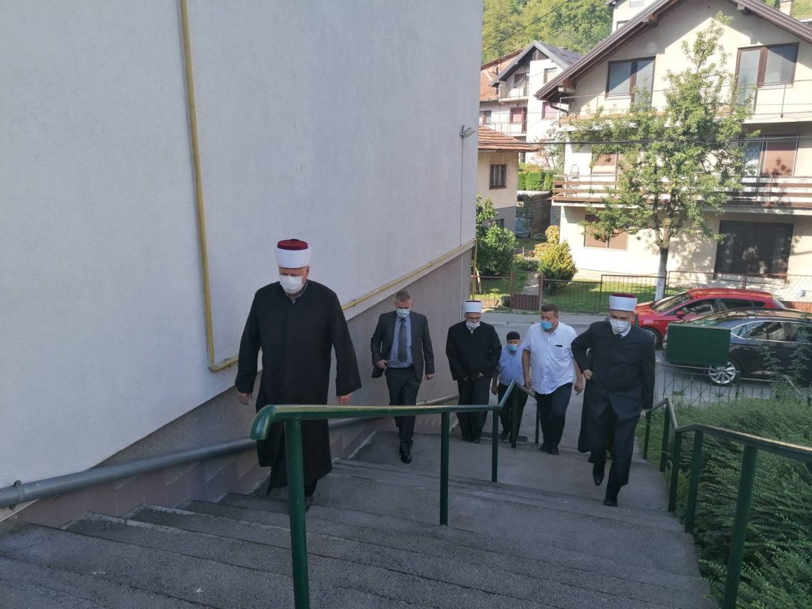 Nova mektebska godina: Muftija sarajevski i glavni imam MIZ Sarajevo posjetili mektebe