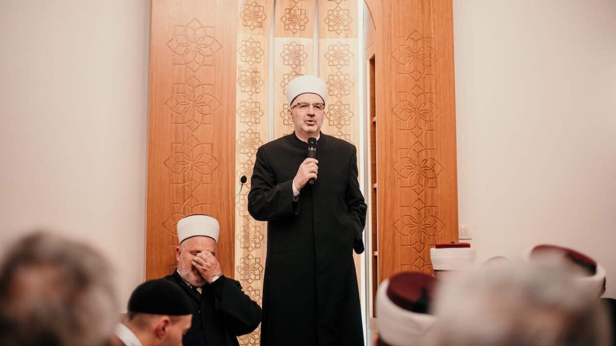 Muftija Grabus povodom noći Lejletul-berat: Mubarek noći nas podsjećaju da se moramo čistiti od svojih slabosti