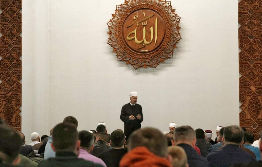 Program 27. ramazanske noći u Istiklal džamiji: Mubarek noći su prilika za posmatranje vlastitog života