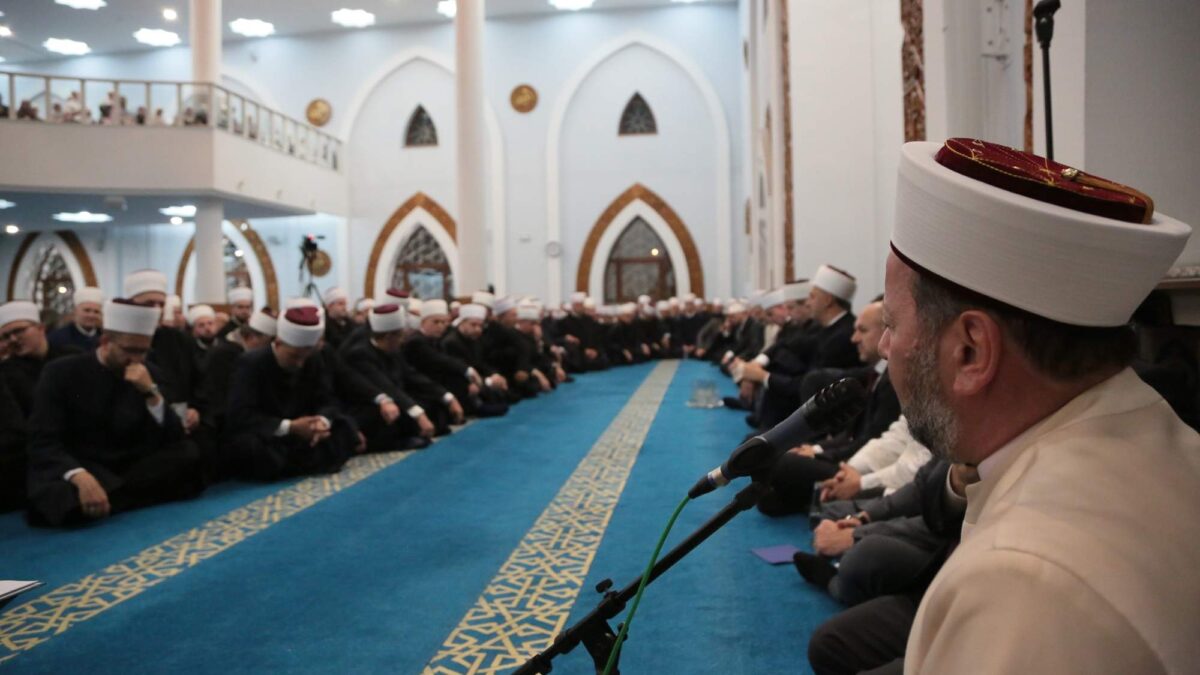Sarajevo: Reisul-ulema i predsjednik Diyaneta na mevludu u Istiklal džamiji