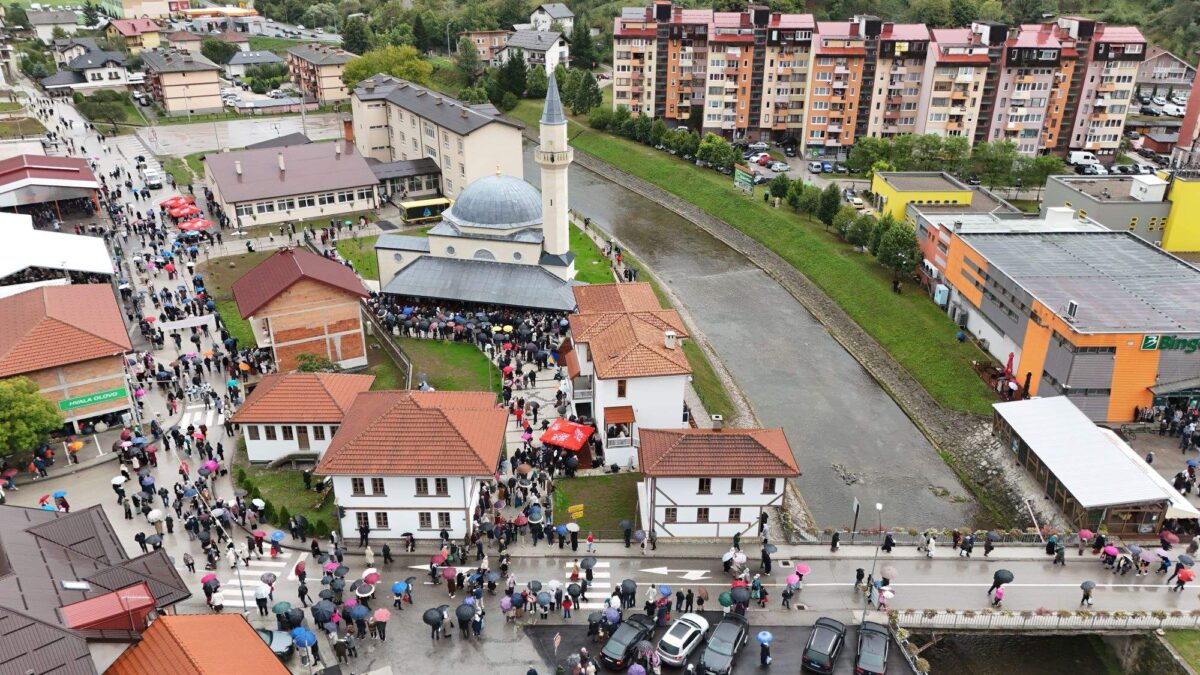 Svečano otvorena Ahi Evran Veli Kiršehir džamija u Olovu: Želimo ostati ovdje, graditi zemlju i živjeti sa svim njenim ljudima