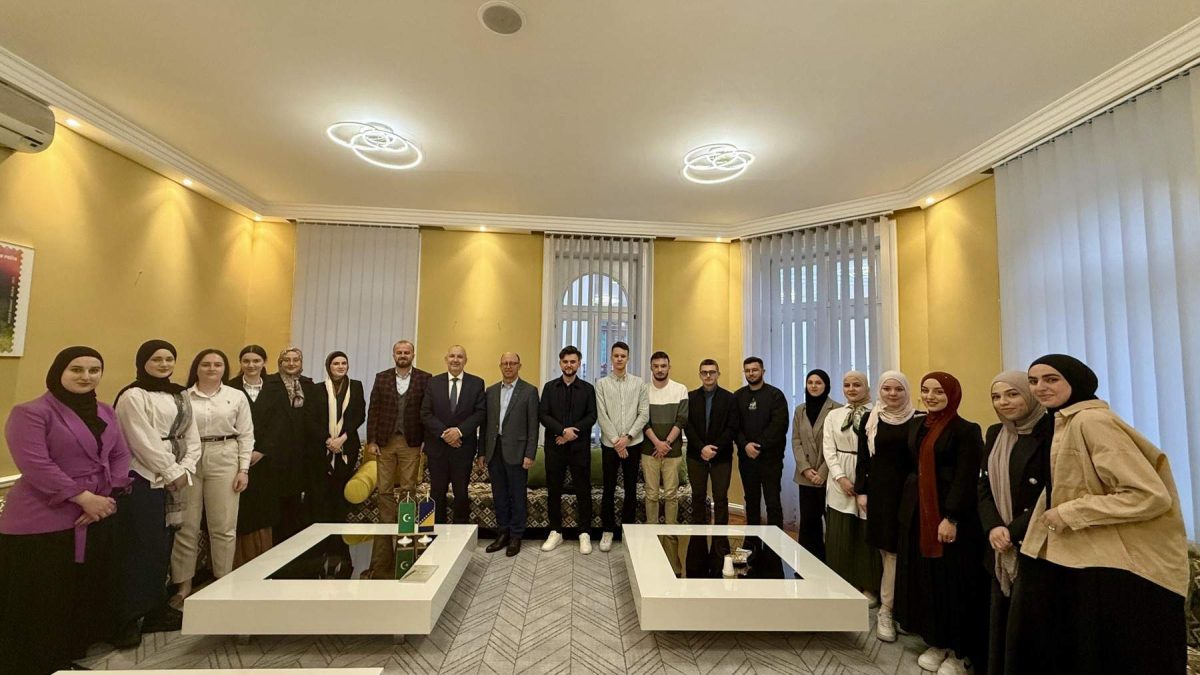 Muftija Nedžad Grabus održao inspirativno predavanje mladima u sklopu Akademije liderstva