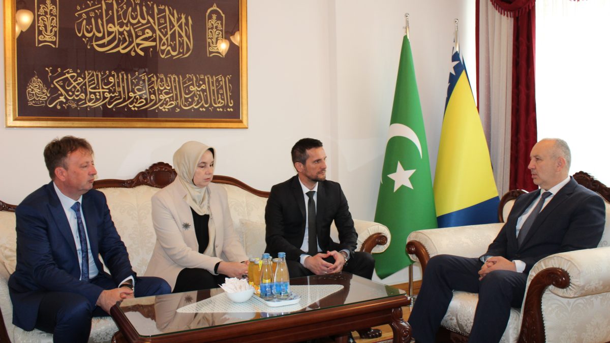 Posjeta direktora Medrese “Osman-ef. Redžović” Muftiji sarajevskom: Jačanje institucionalne saradnje u oblasti islamskog obrazovanja