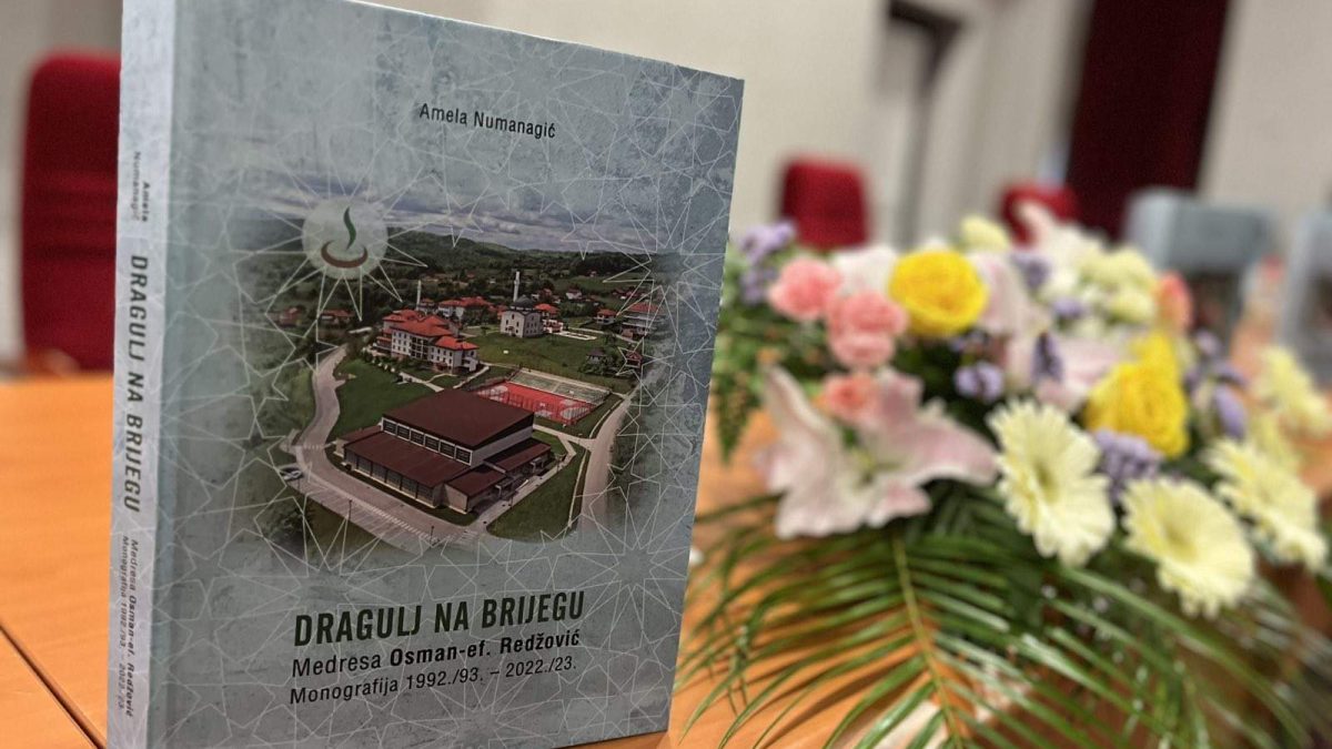 Medresa “Osman-ef. Redžović”: Predstavljena Monografija “Dragulj na brijegu” – svjedok jednog vremena i vizije