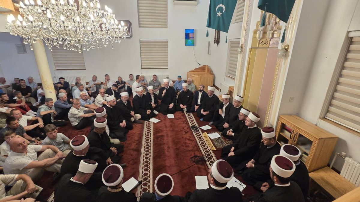 MIZ Kakanj: Centralni mevlud i primopredaja imamske službe u džematu Doboj povodom Nove 1447. hidžretske godine