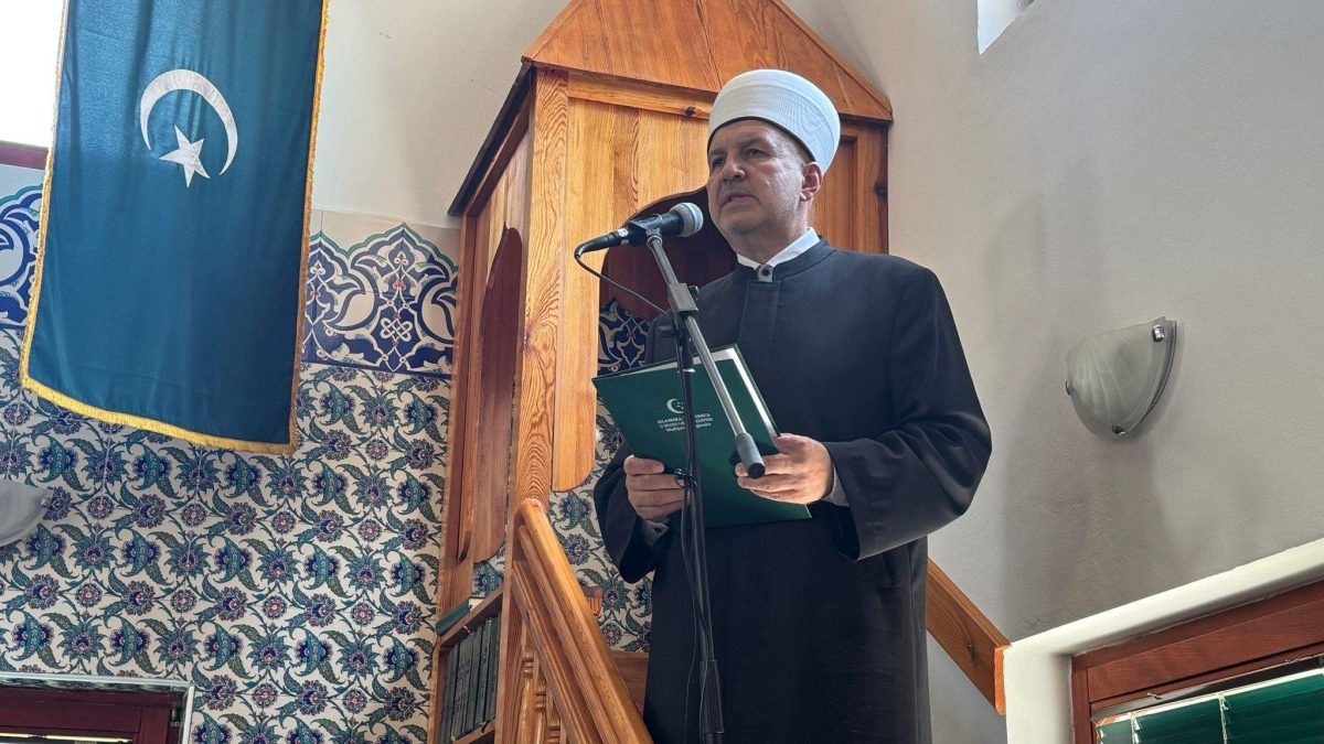 Muftija Grabus u Tihovićima: Zločini ne smiju biti sakriveni i neistraženi