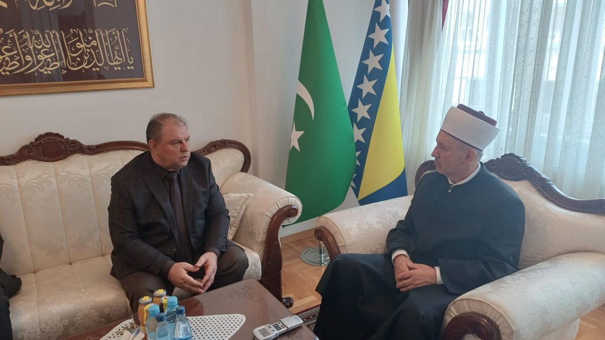 Susret Muftije sarajevskog i direktora Uprave za vjerske poslove Rijaseta Islamske zajednice u Bosni i Hercegovini
