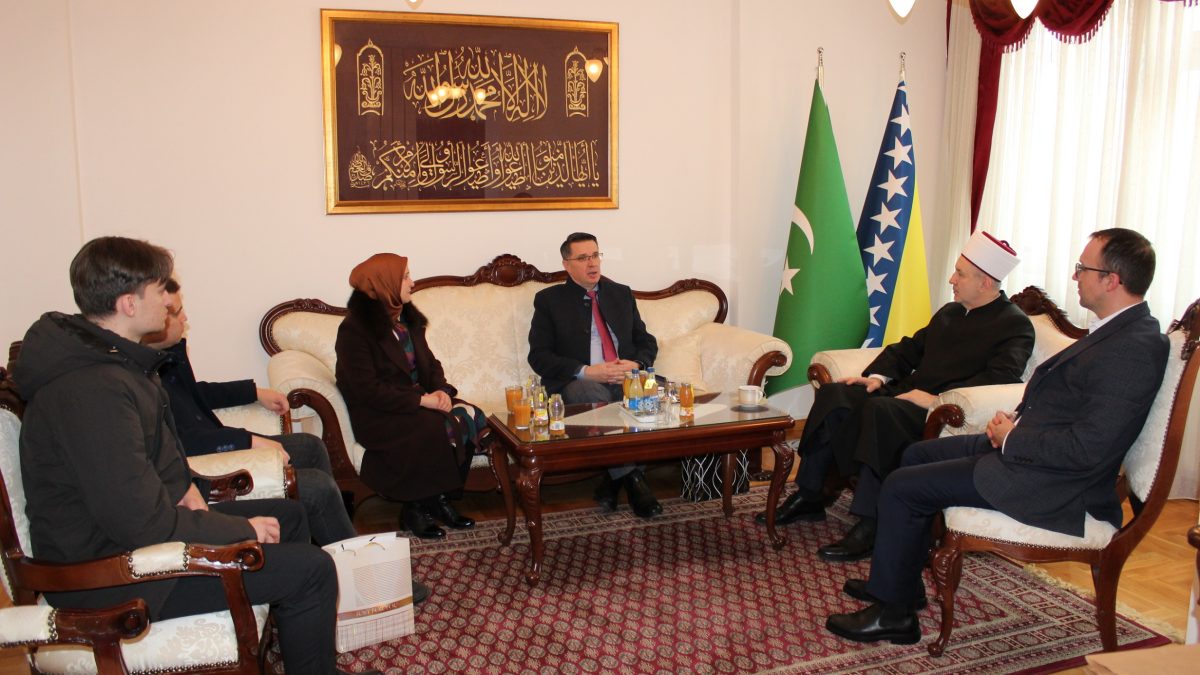 Porodica Aganhodžić posjetila muftiju sarajevskog Nedžada Grabusa