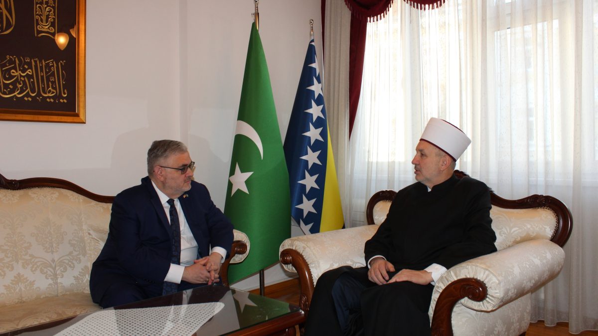 Zamjenik visokog predstavnika, Louis Crishock posjetio muftiju Grabusa
