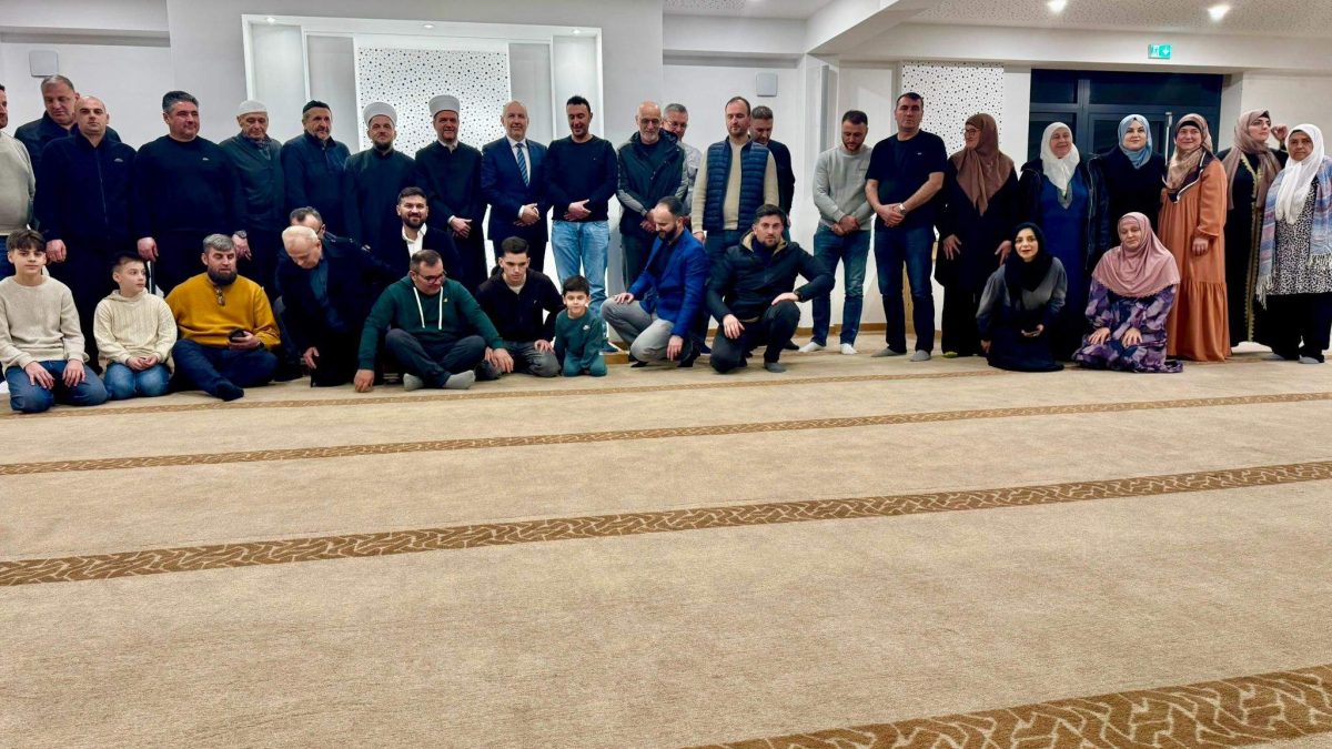 Muftije Grabus i Kobilica posjetili džemat Strasbourg (IZB u Francuskoj)