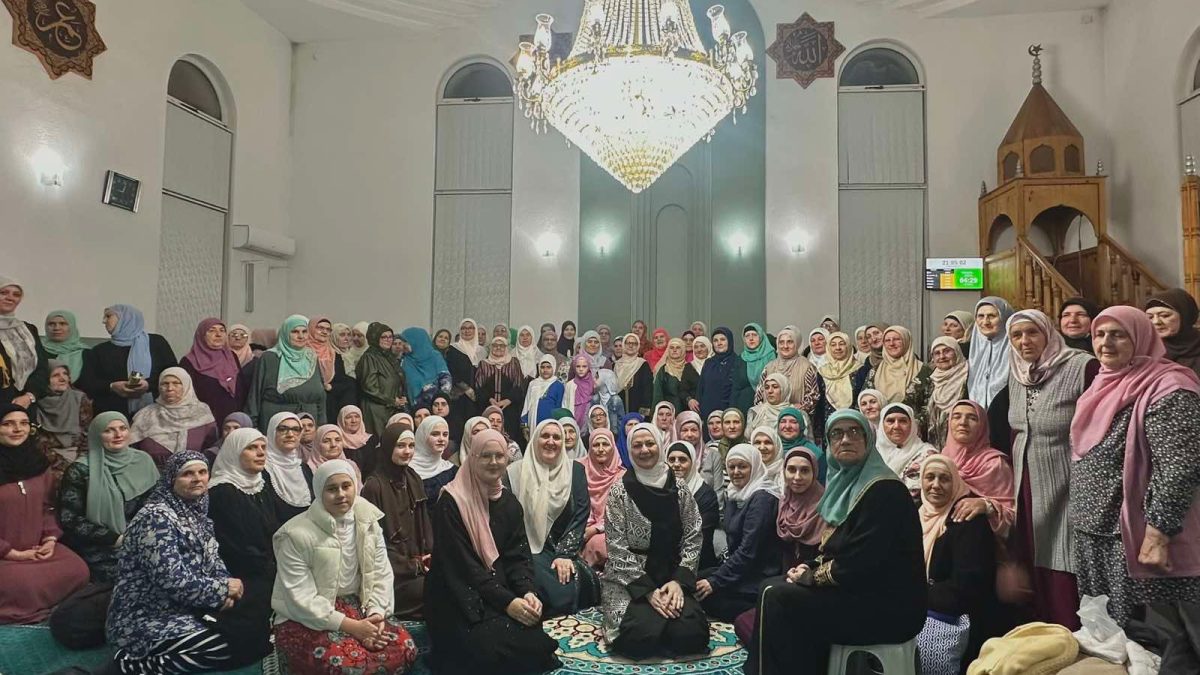 Profesorice Dina Sijamhodžić-Nadaravić i Behija Durmišević u posjeti medžlisima Muftiluka sarajevskog tokom ramazana