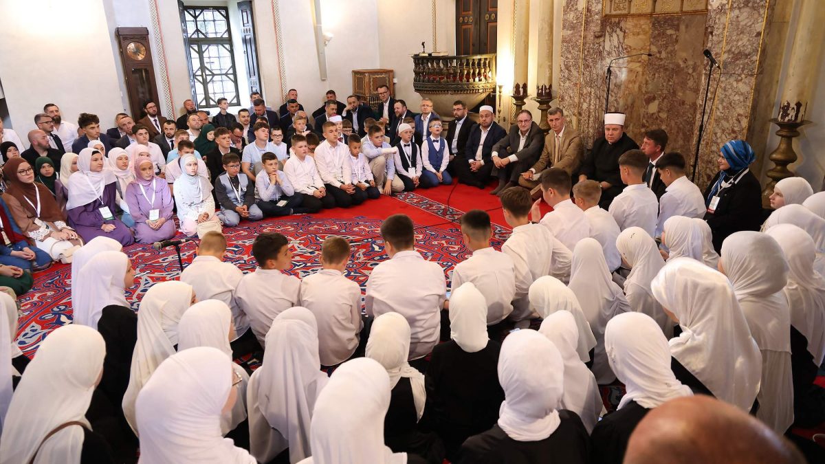Muftijstvo sarajevsko pobjednik 28. finalnog mektebskog takmičenja Rijaseta IZ u BiH