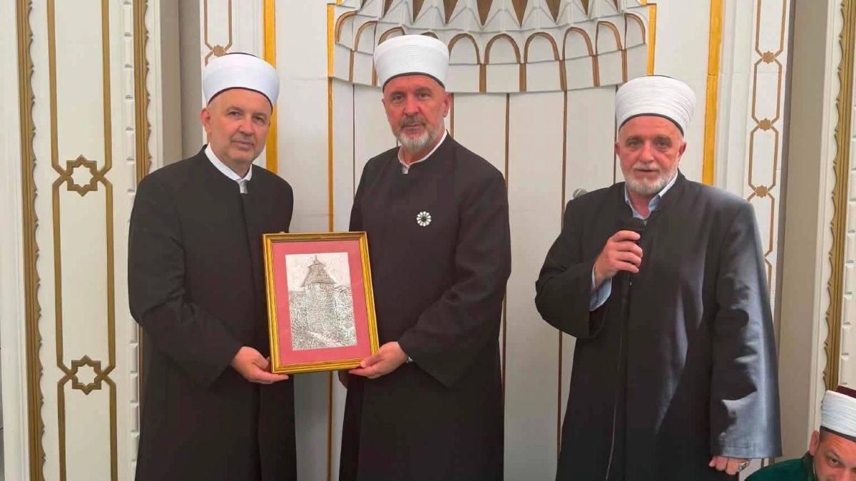 Muftija Grabus u posjeti Medžlisu IZ Gornji Vakuf