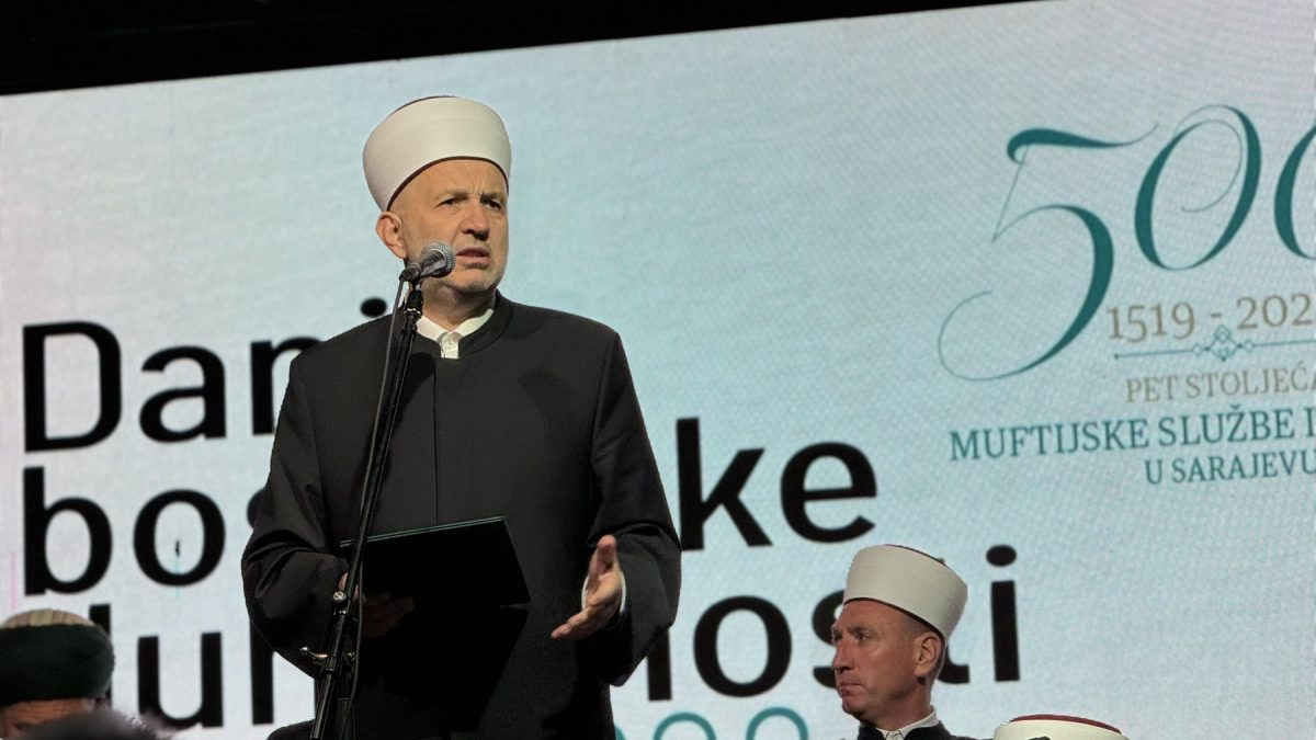 Muftija Grabus na Karićima: Nikada nećemo odustati od svoje zemlje, svog jezika i svojih domova