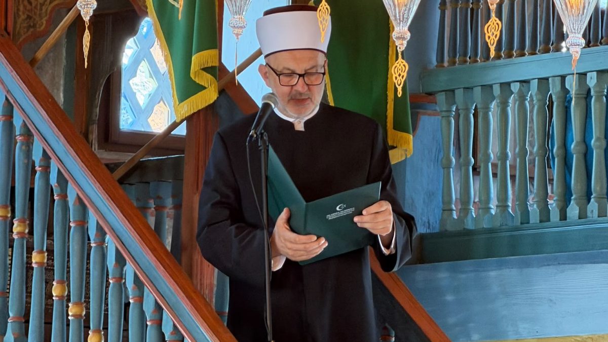Muftija Grabus u Šarenoj džamiji u Travniku: Istina i dostojanstvo su vrijednosti koje nemaju cijenu